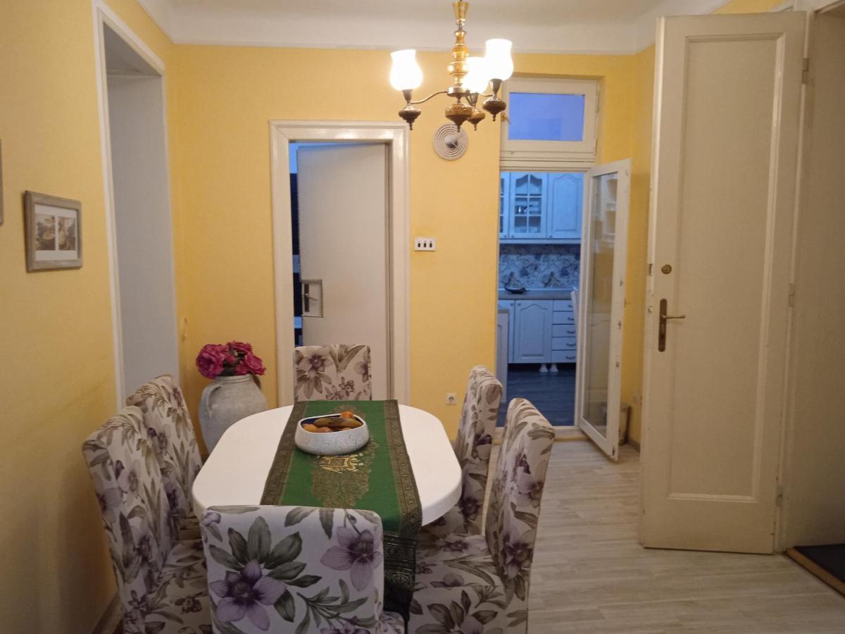 Bajloni Lux Apartman Belgrád Kültér fotó